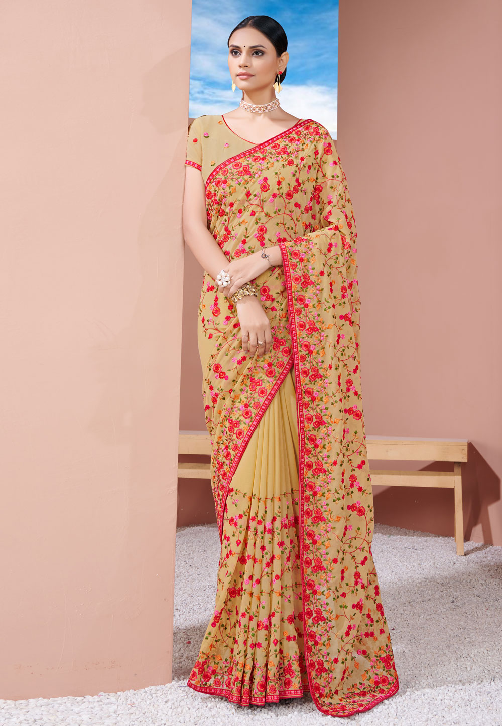 Beige Georgette Saree With Blouse 247567