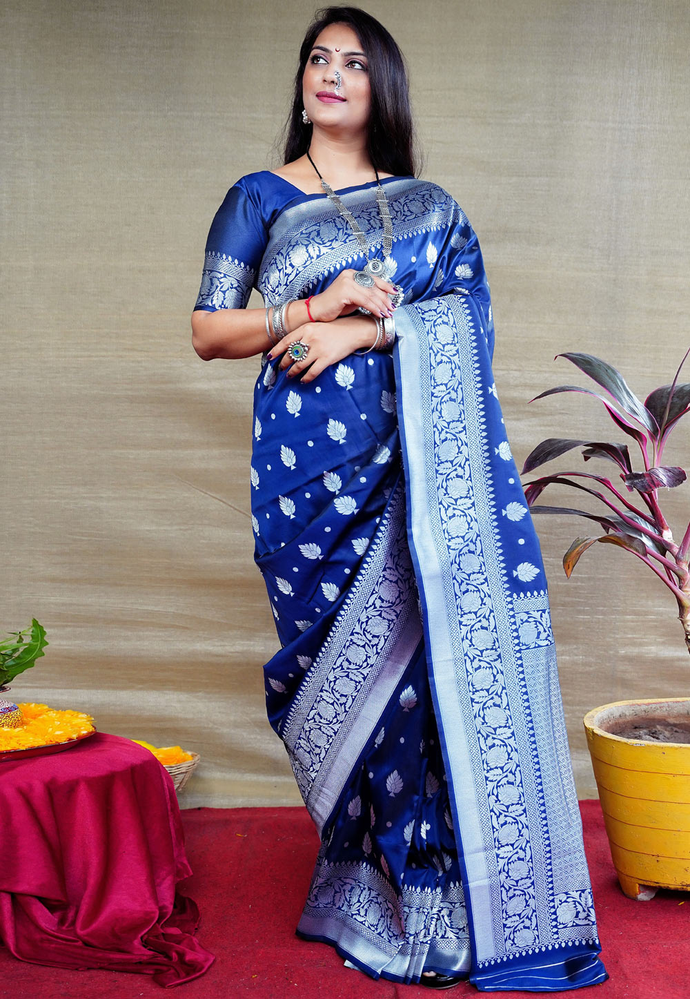 Blue Banarasi Silk Saree With Blouse 245110