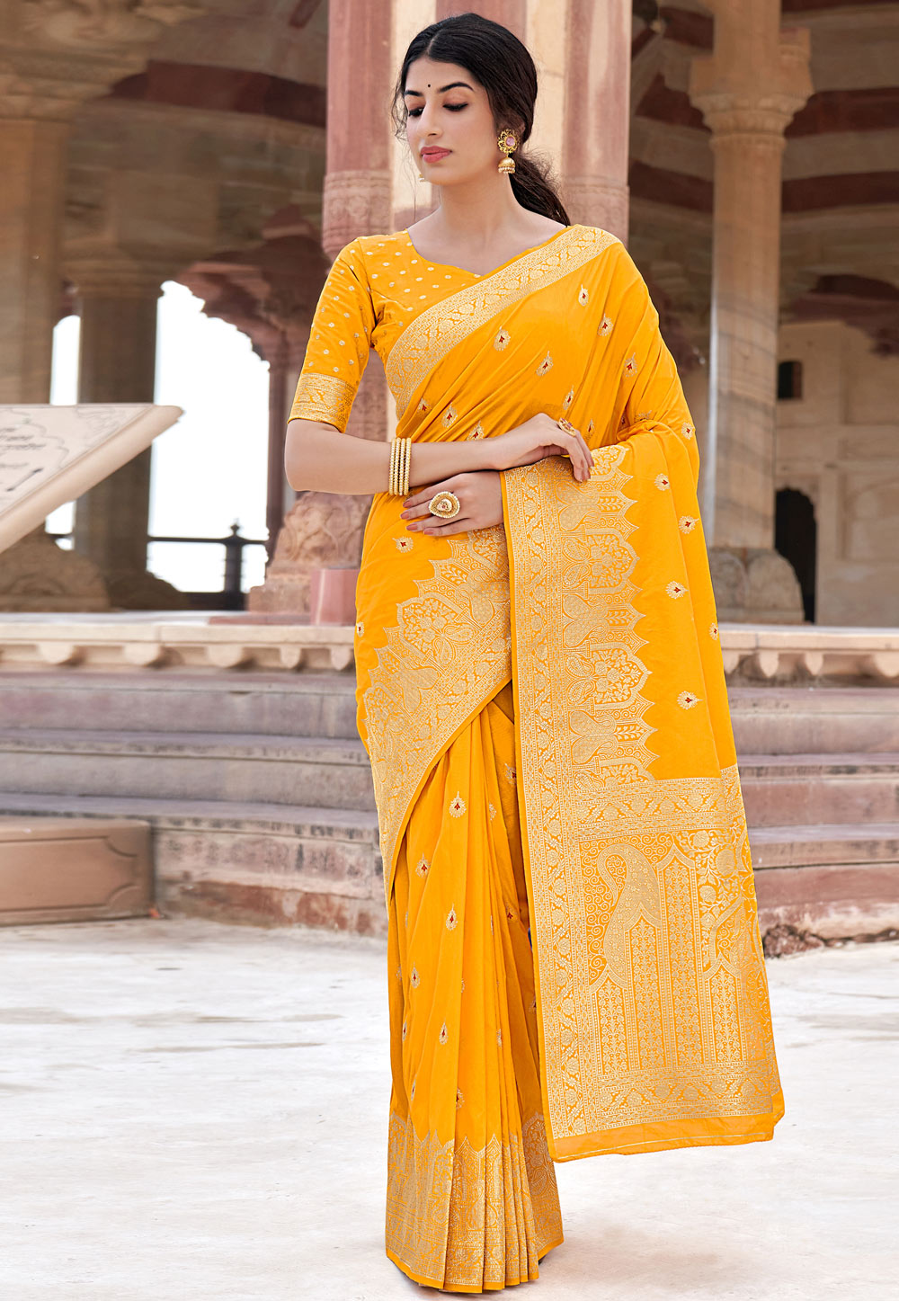 Yellow Banarasi Silk Saree With Blouse 234233