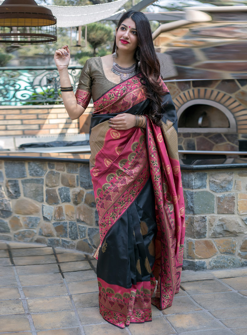 Dark Grey Banarasi Silk Saree With Blouse 148613