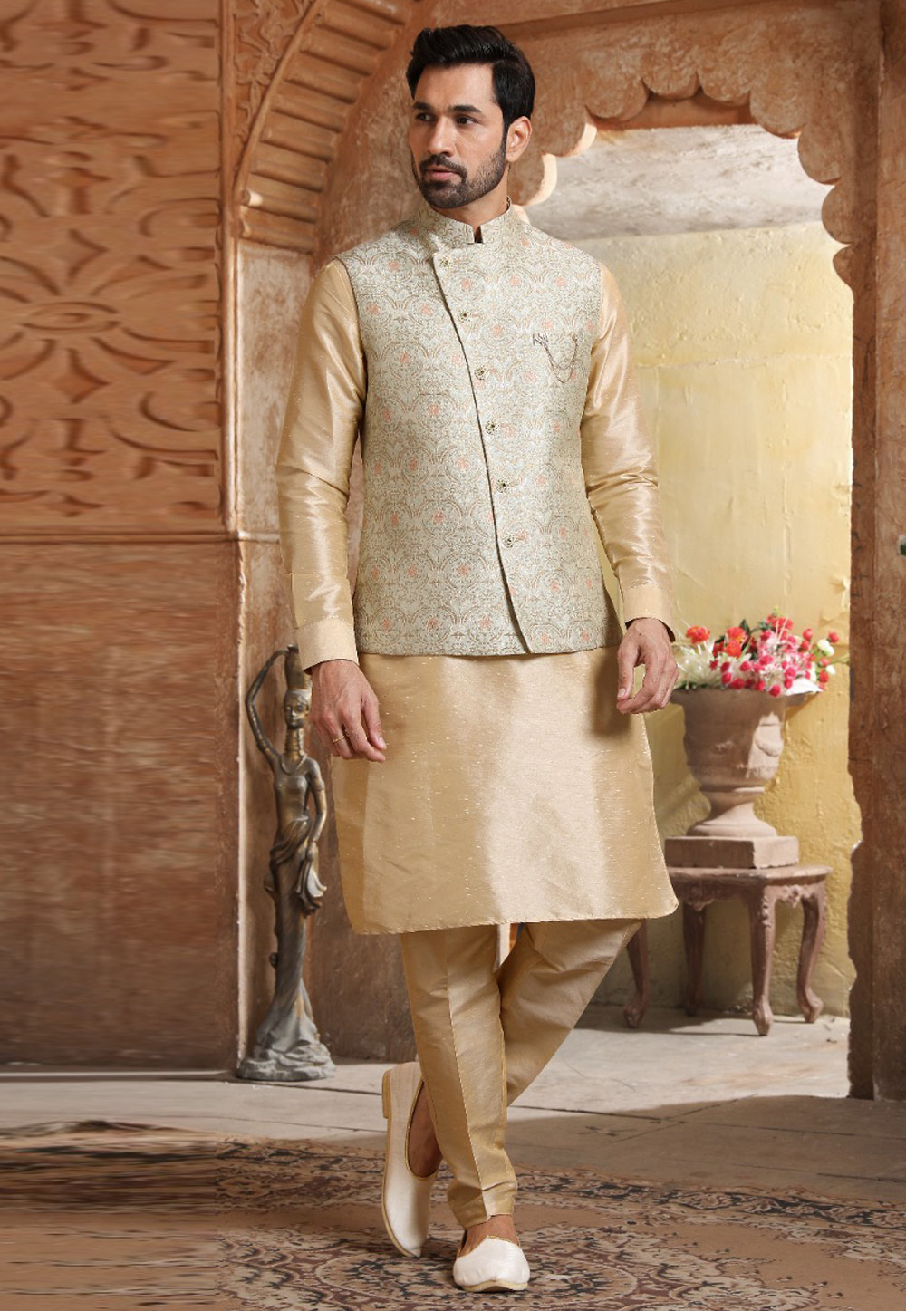 Golden Banarasi Silk Kurta Pajama With Jacket 239699