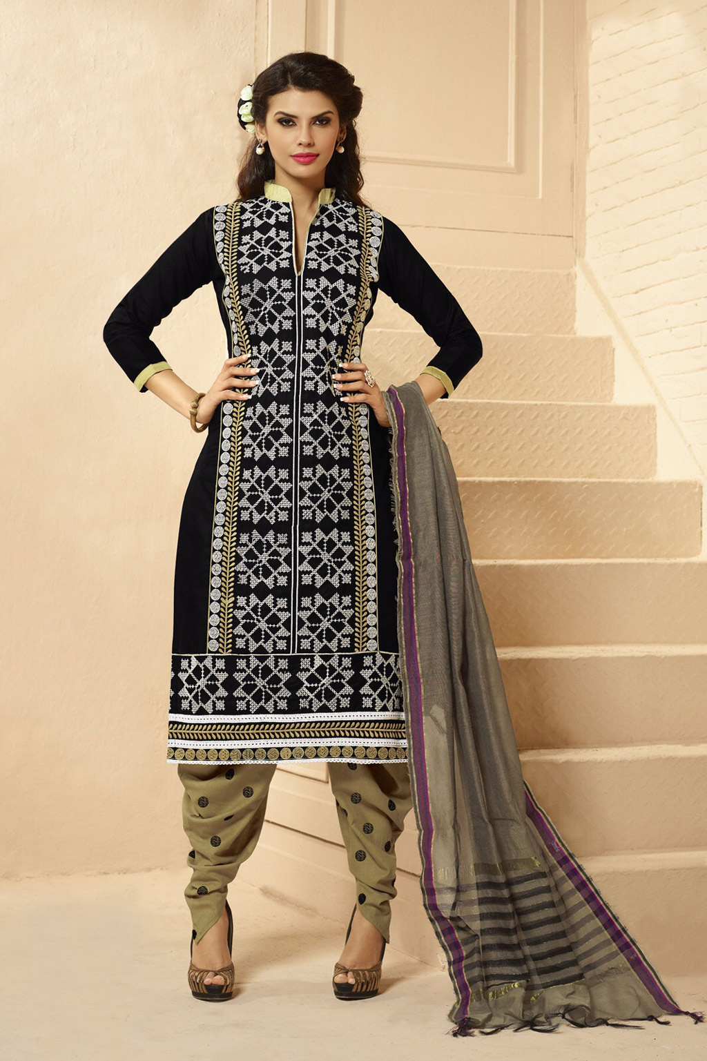 Black Cotton Punjabi Suit 60316