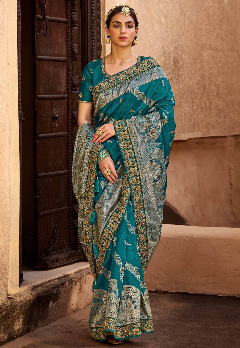 Teal Banarasi Silk Saree With Blouse 236387