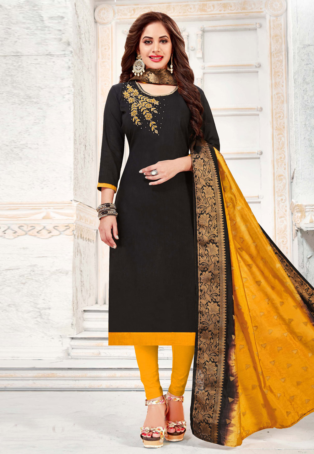 Black Cotton Churidar Salwar Suit 243010