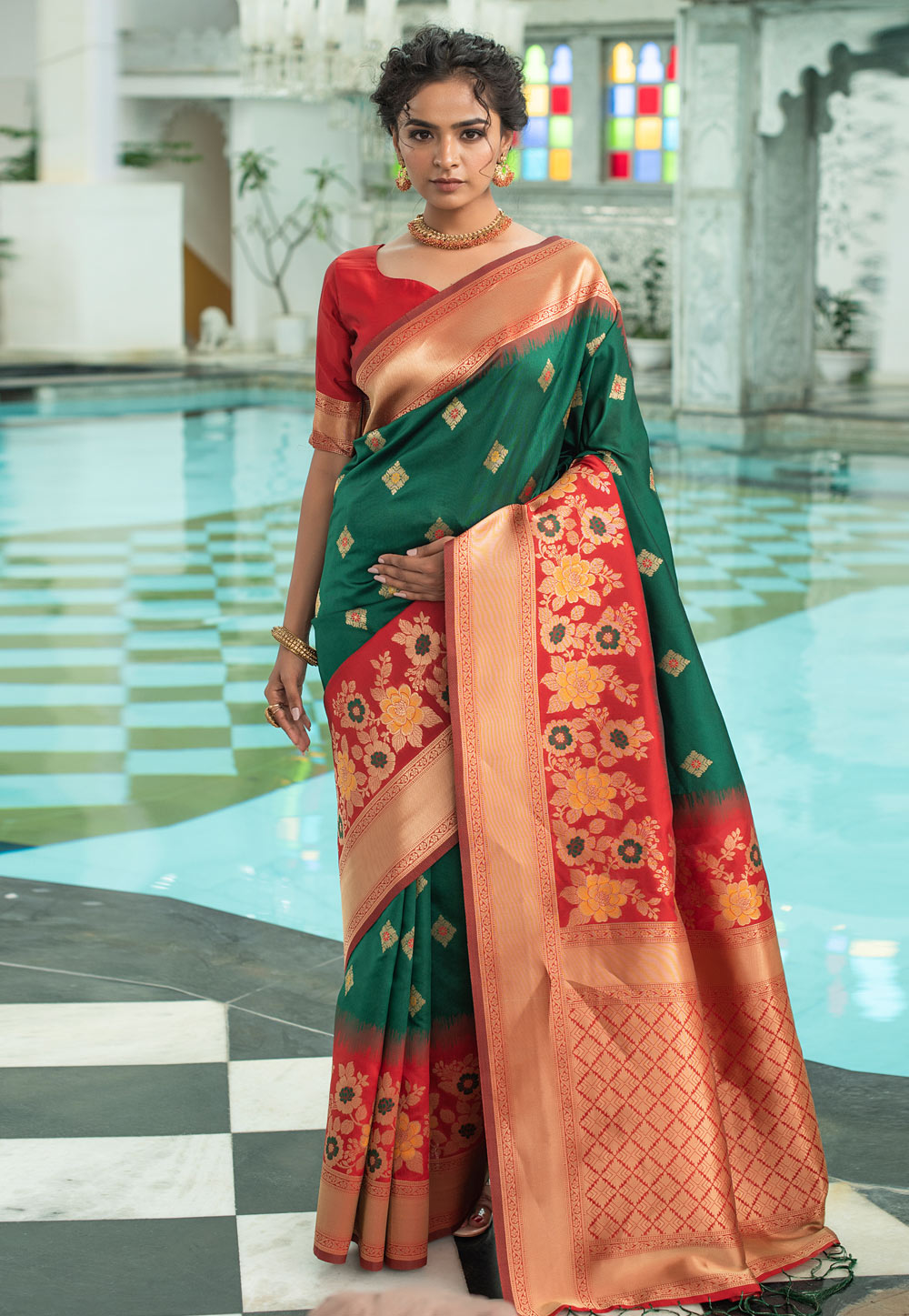 Green Banarasi Silk Saree With Blouse 237069