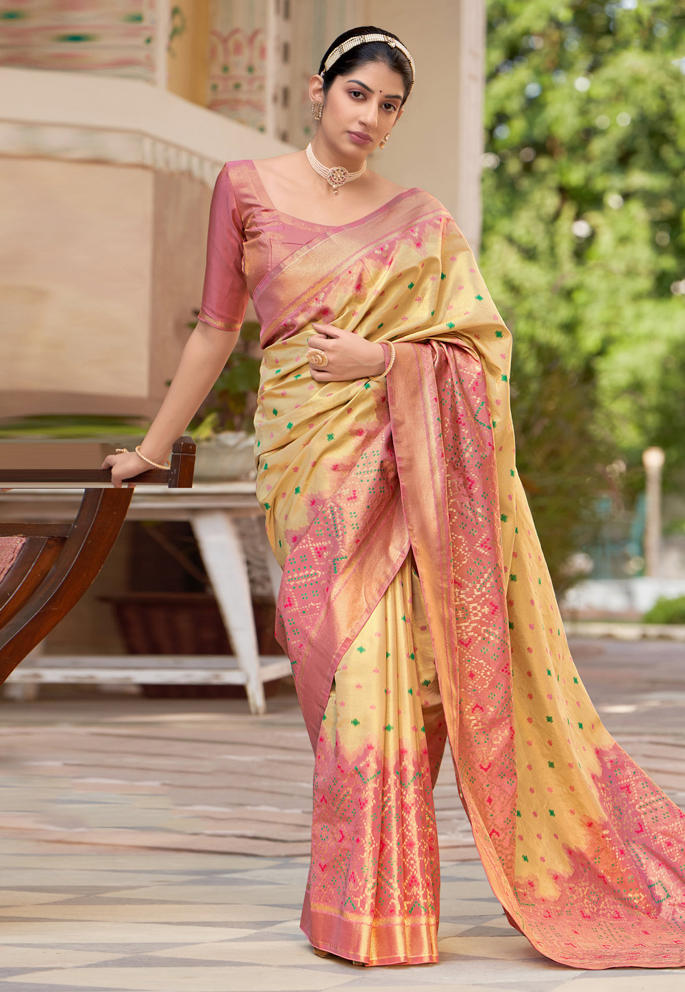 Cream Kanjivaram Silk Saree With Blouse 237208