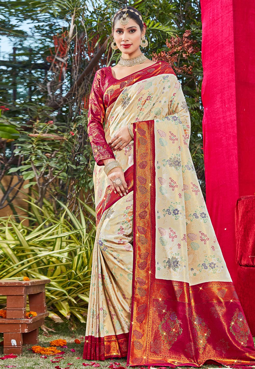 Beige Brocade Saree With Blouse 264851