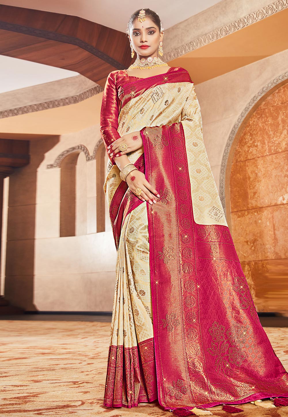 Beige Brocade Saree With Blouse 264868