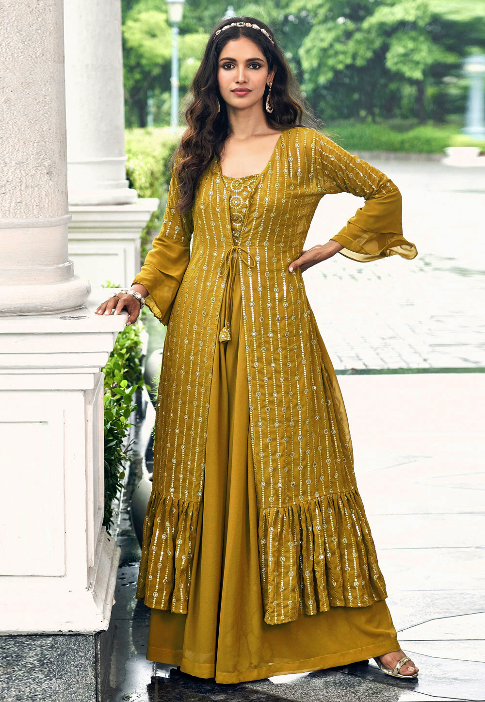 Jacket Style Salwar Kameez at best price in Surat by Rudra Fashion | ID:  10471268397