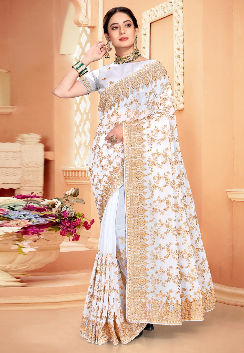 White Georgette Saree With Blouse 252072
