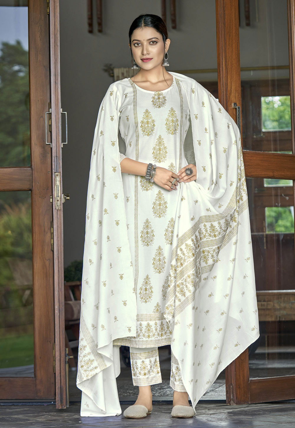 White Rayon Readymade Pakistani Suit 248096