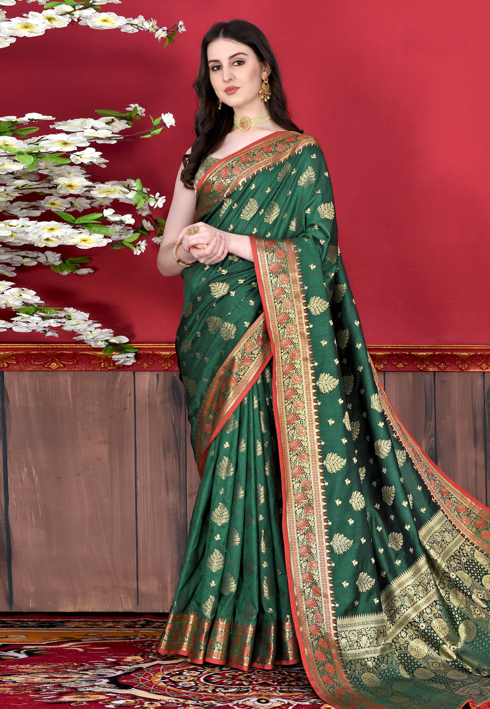 Green Silk Saree With Blouse 258670