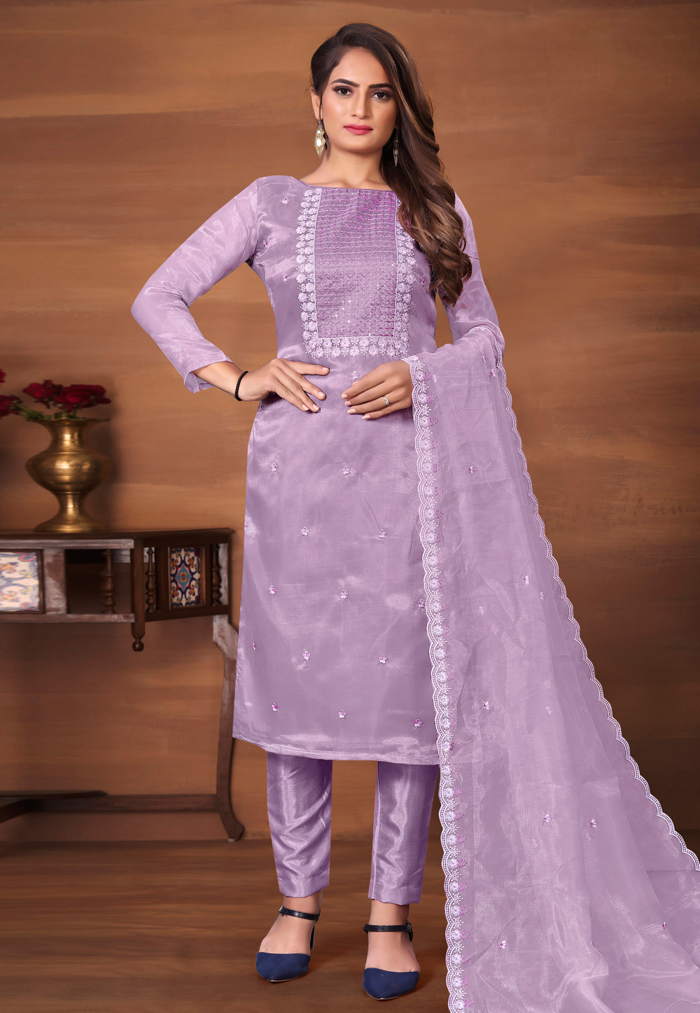 Light Purple Organza Pakistani Suit 251258