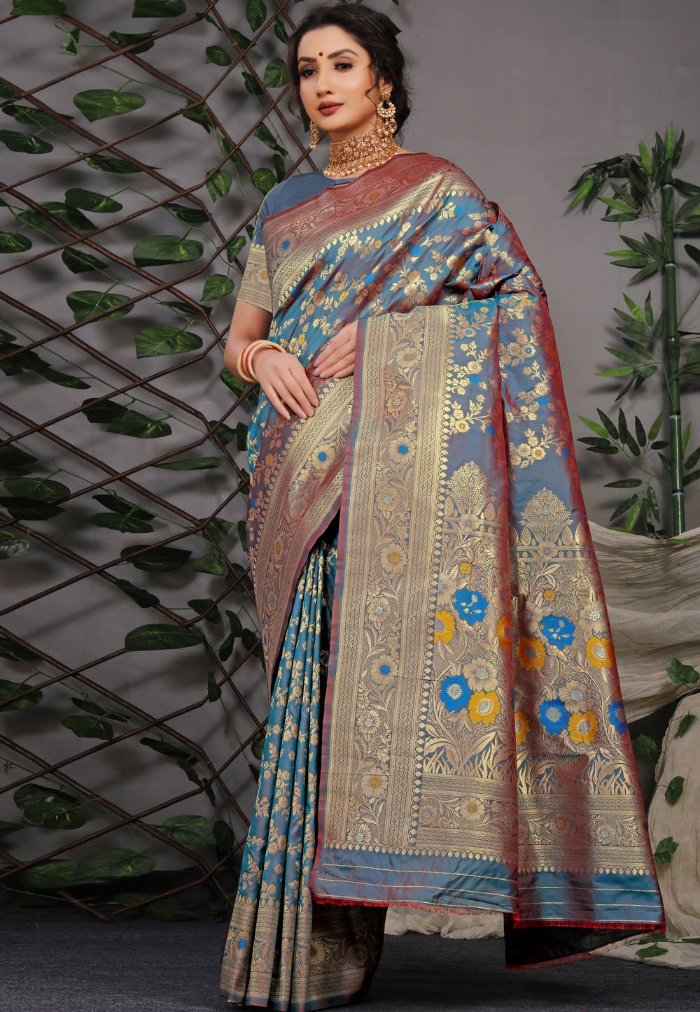 Teal Banarasi Silk Saree With Blouse 251408