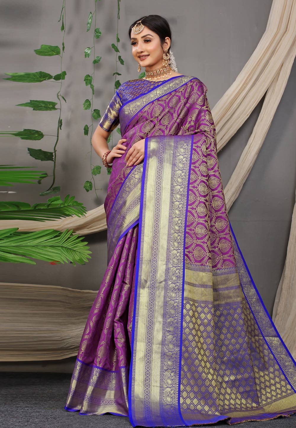 Purple Banarasi Silk Saree 251402