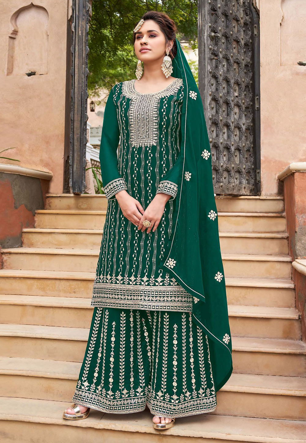 Green Georgette Pakistani Suit 253981