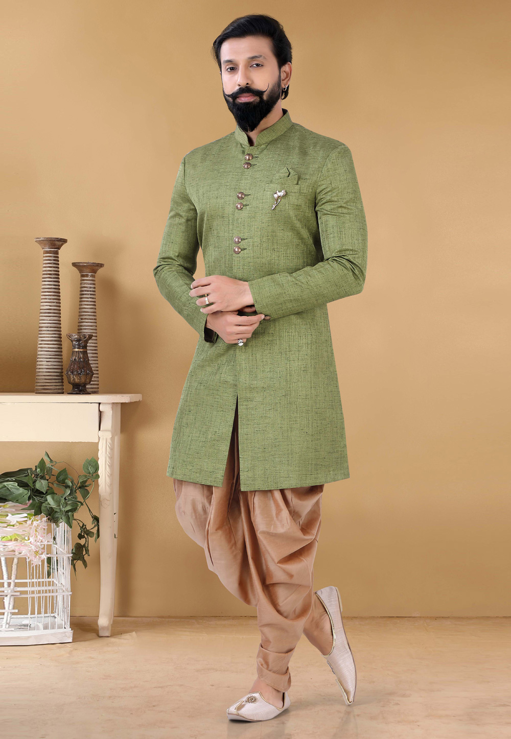 https://resources.indianclothstore.com/resources/productimages/15795001122022-Light-Green-Linen-Indo-Western-Sherwani.jpg
