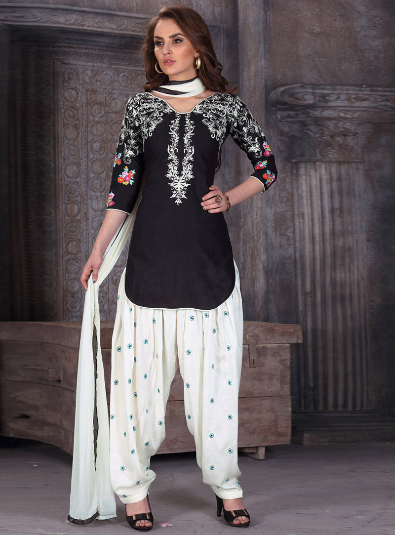 Black Cotton Punjabi Suit 85594