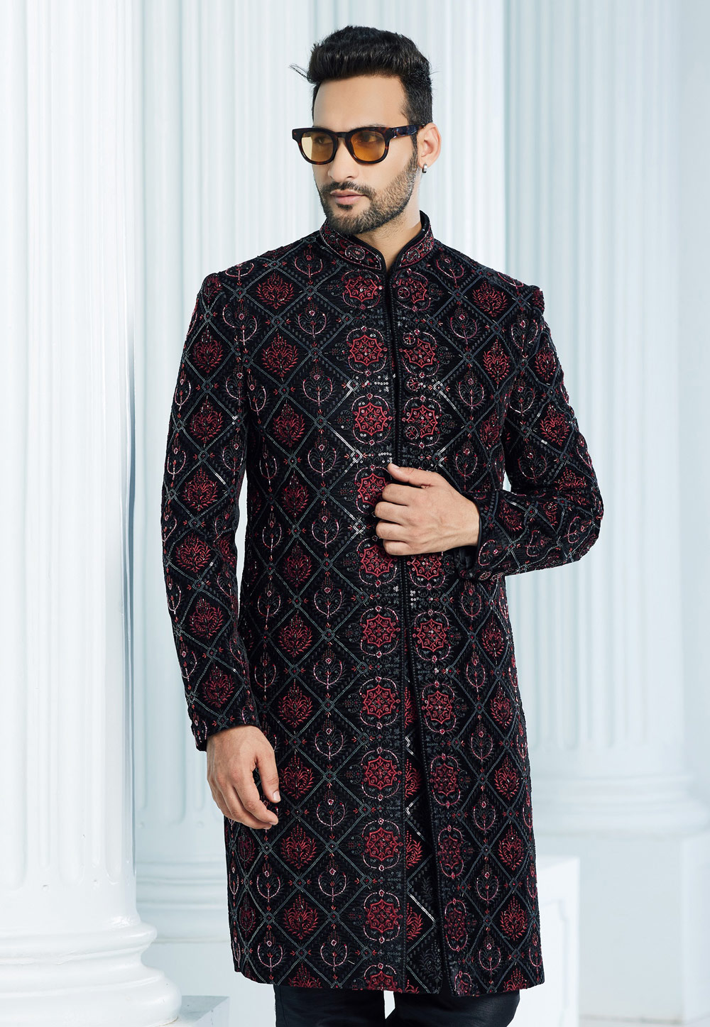 Black Velvet Pakistani Sherwani 275160