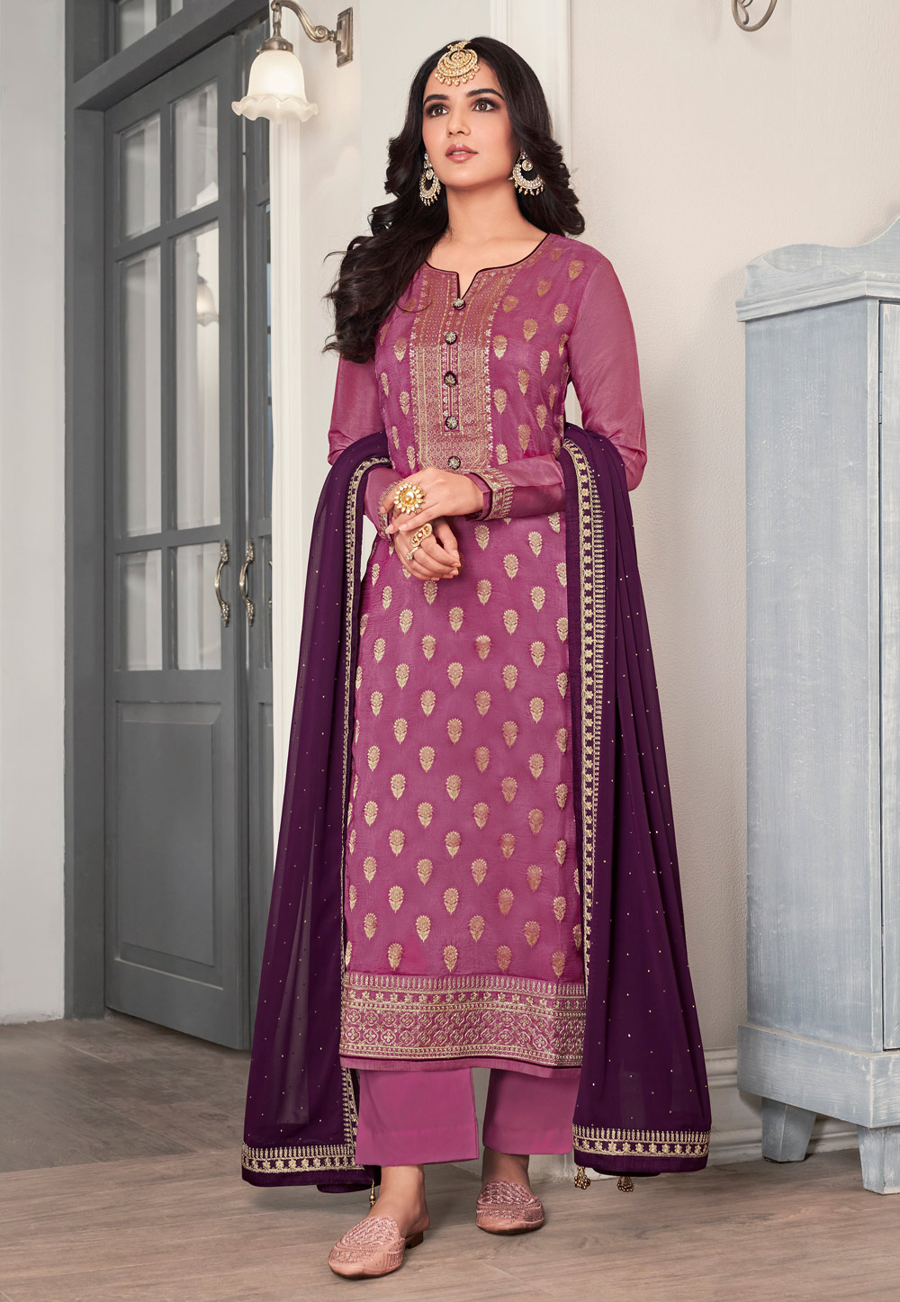 Jasmin Bhasin Light Purple Silk Jacquard Kameez With Pant 240203