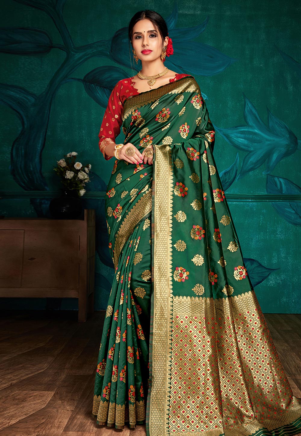 Green Banarasi Silk Saree With Blouse 196129