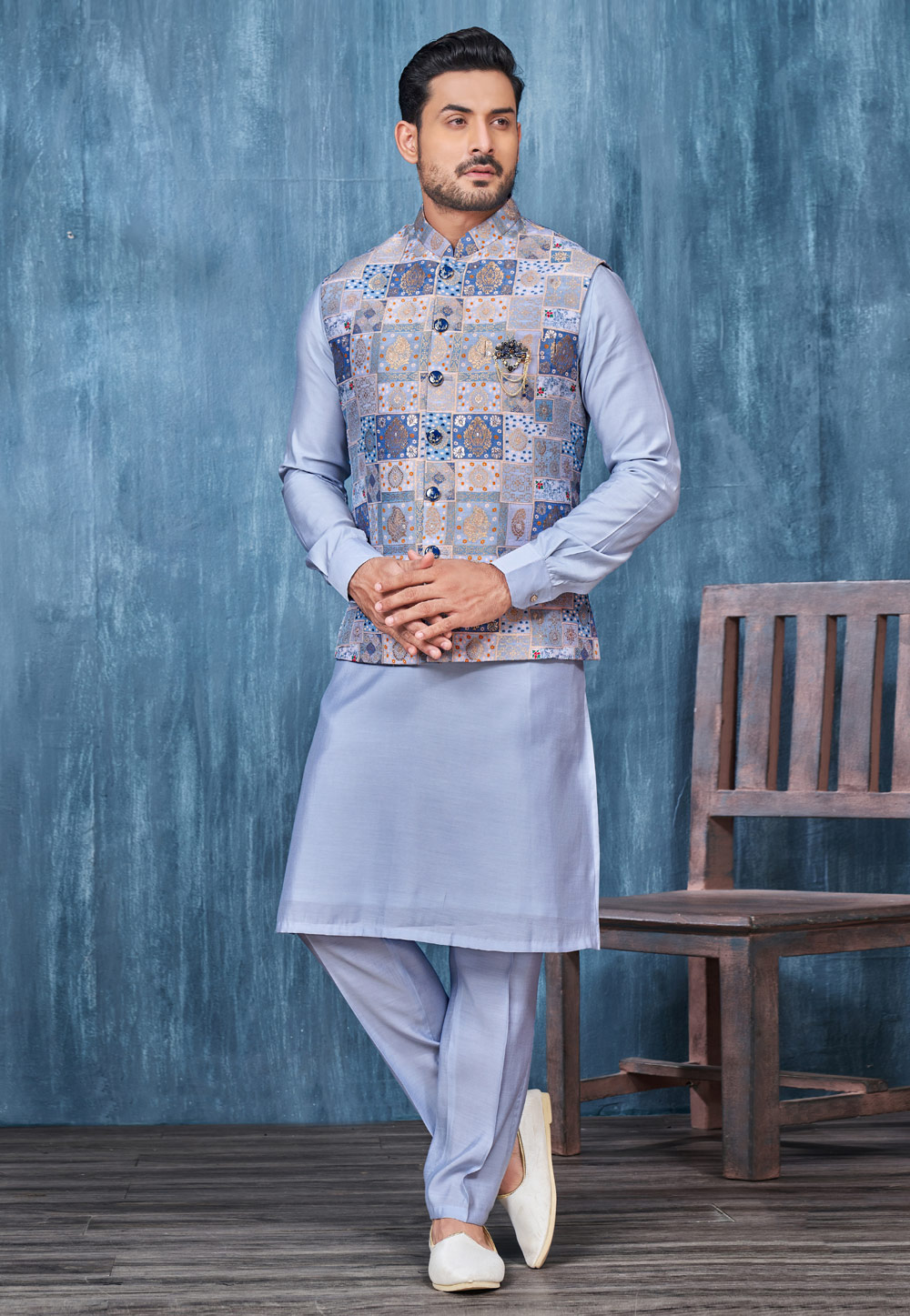 Buy Indigo Blue Ikat Inspired Kurta Jacket Set Online in India @Manyavar - Kurta  Jacket Set for Men