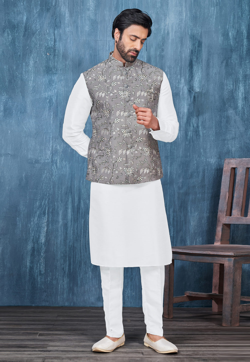 White Banarasi Silk Kurta Pajama With Jacket 276746