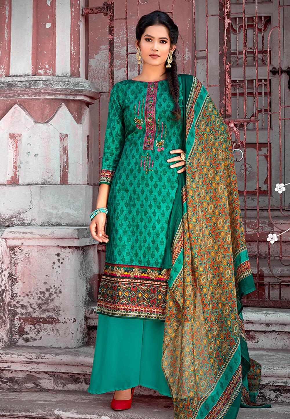 Green Cambric Cotton Kameez With Palazzo 219438