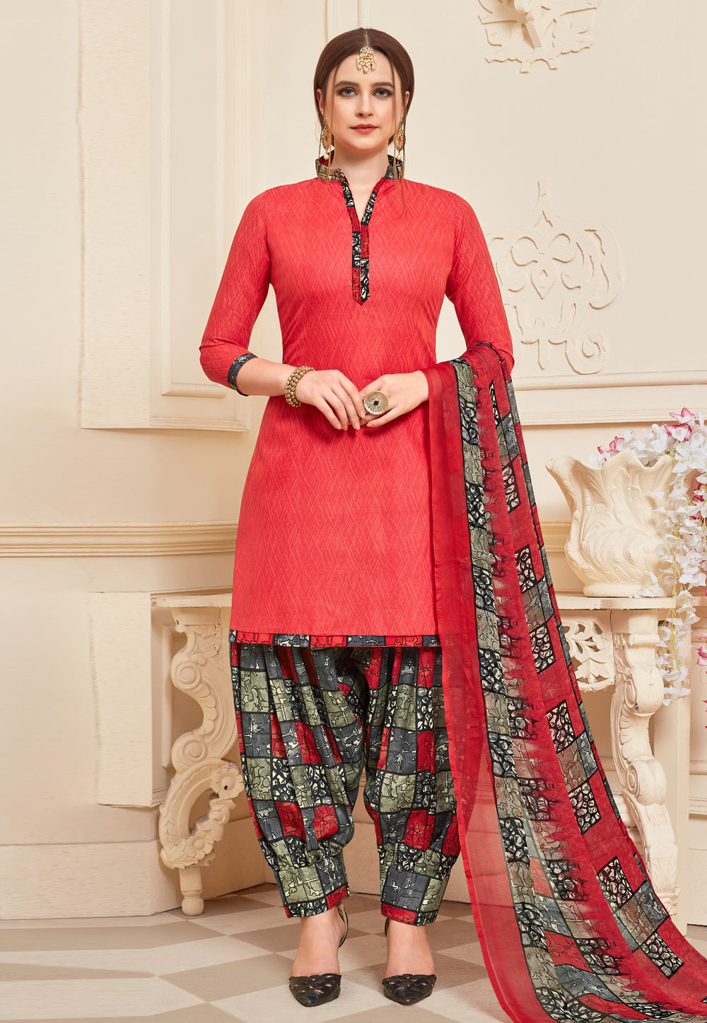 Red Cotton Punjabi Suit 219451