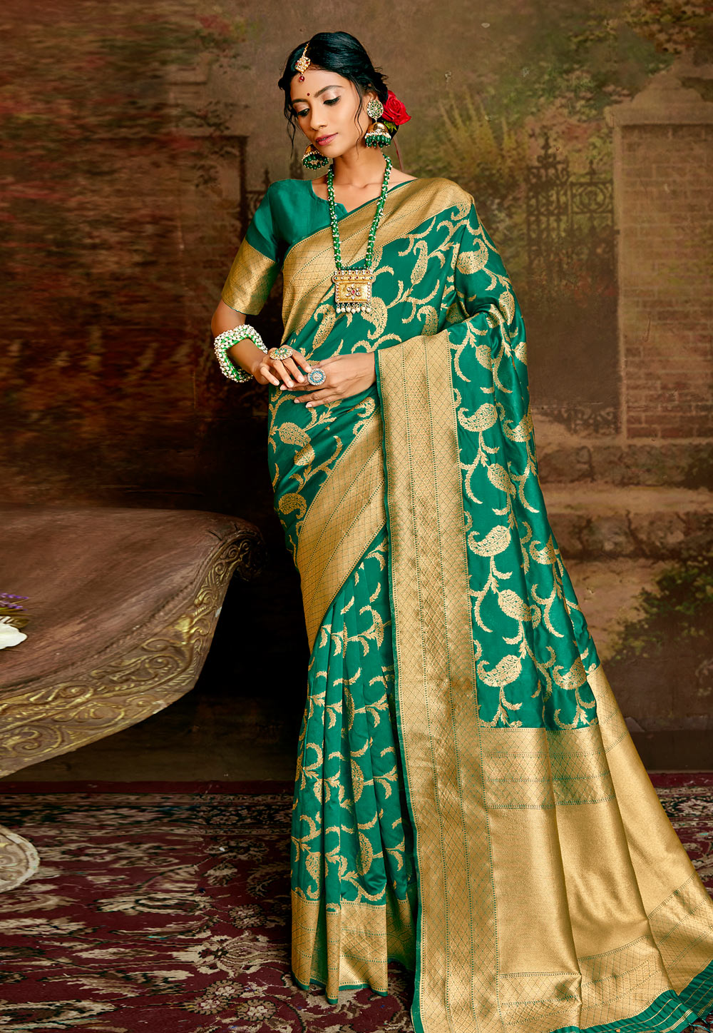 Green Soft Silk Saree With Blouse 245571