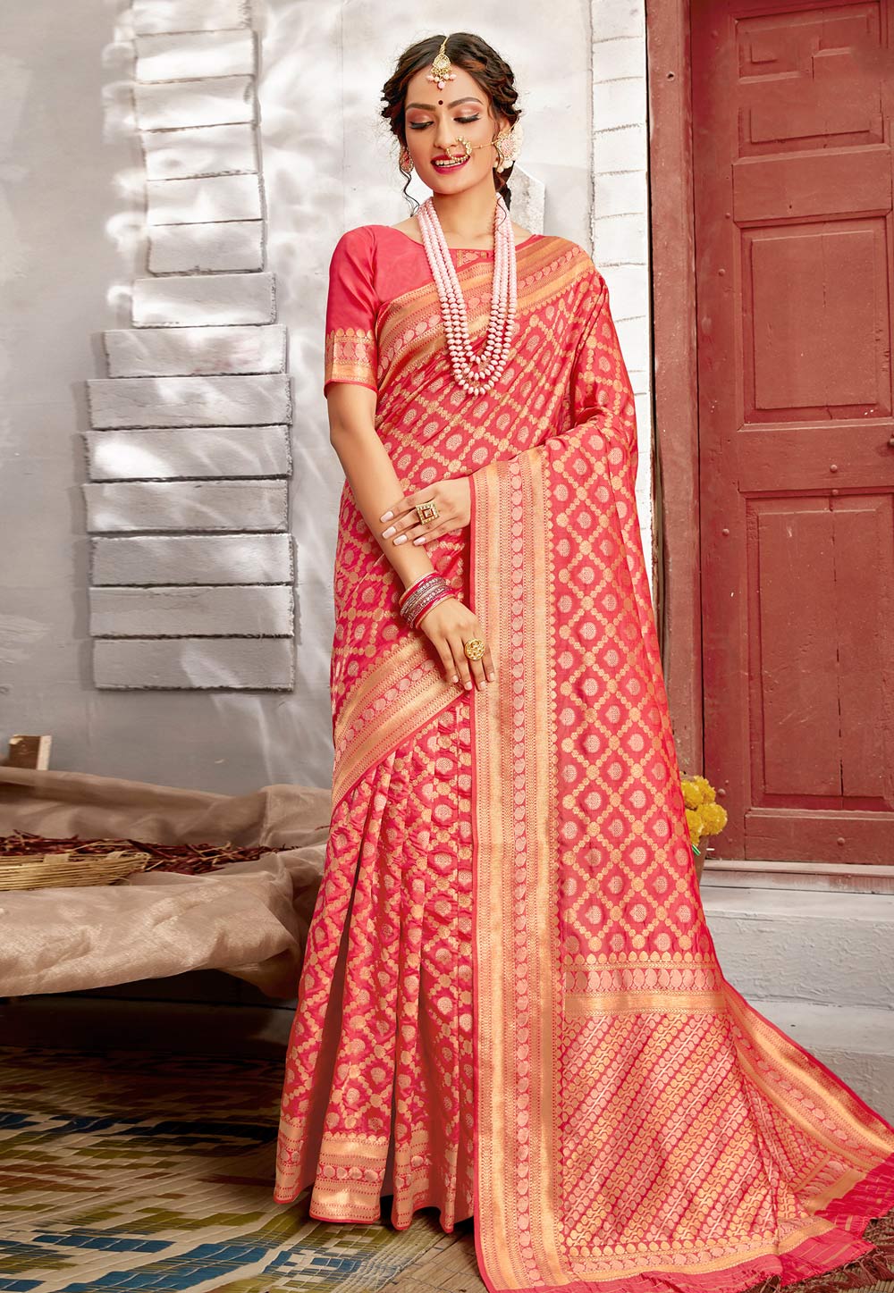 Pink Banarasi Silk Saree 245635