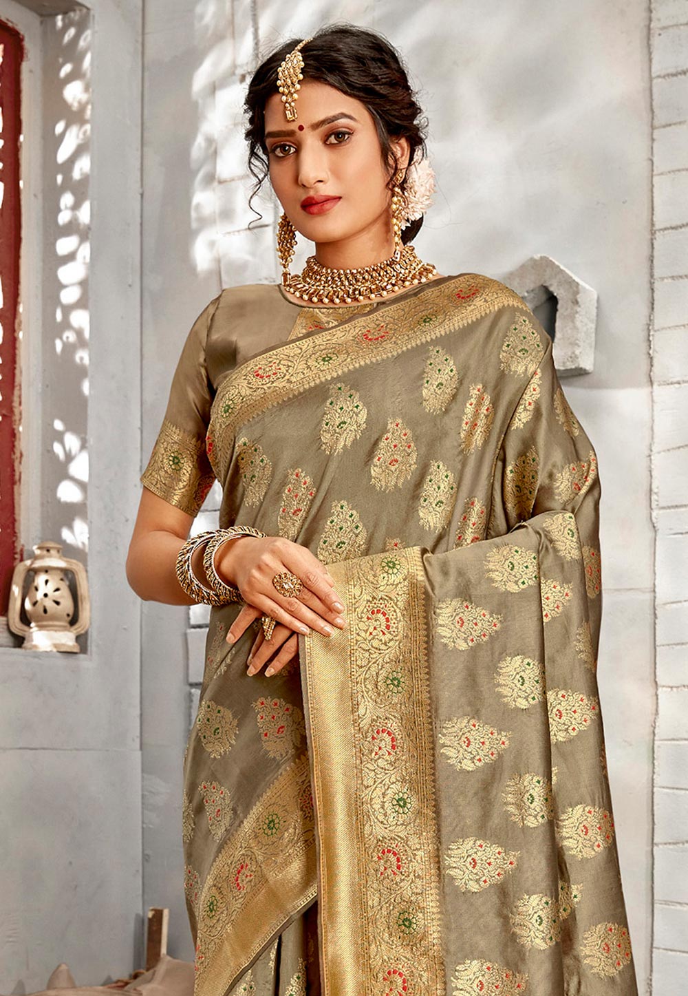 Luxurious Silk Sarees as seen on Tollywood, Kollywood, Bollywood, Sandalwood  and Mollywood Actresses – Sareeko