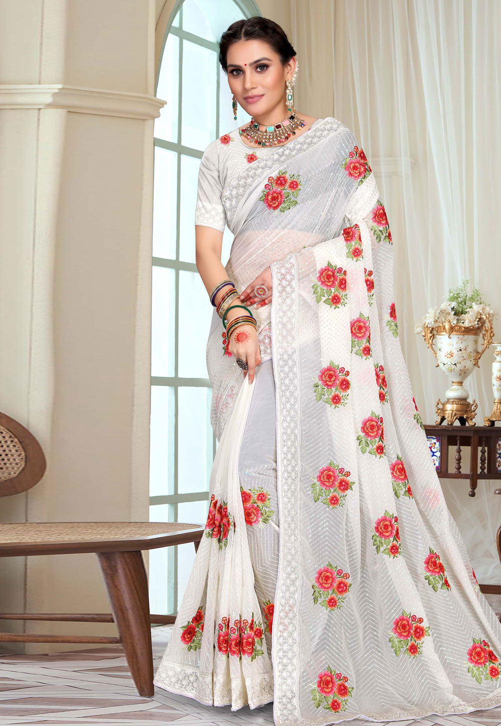 White Georgette Saree With Blouse 255946