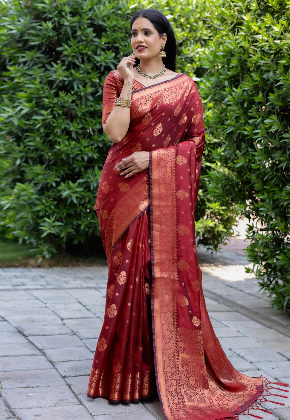 Maroon Soft Silk Saree With Blouse 262940