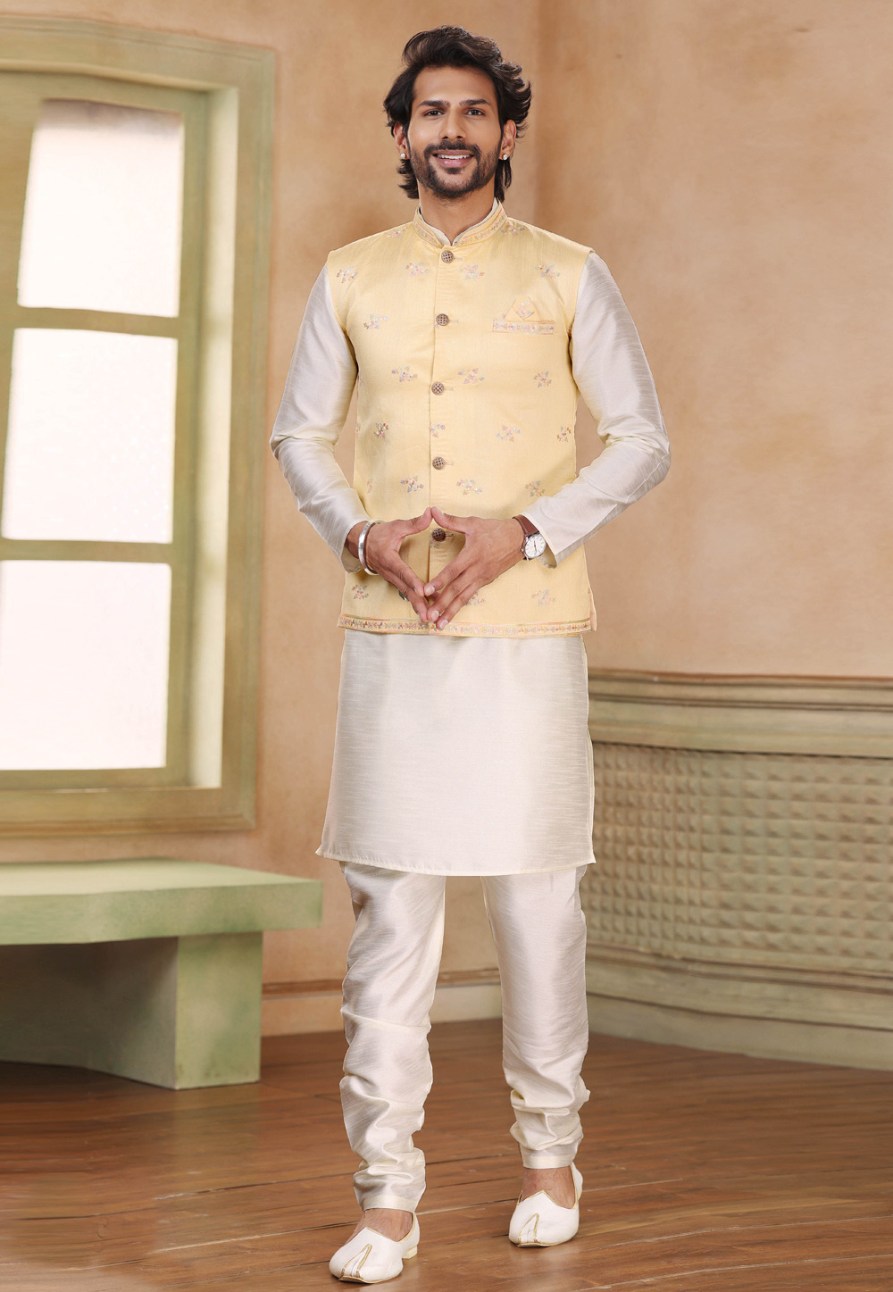 Off White Banarasi Silk Kurta Pajama With Jacket 264606