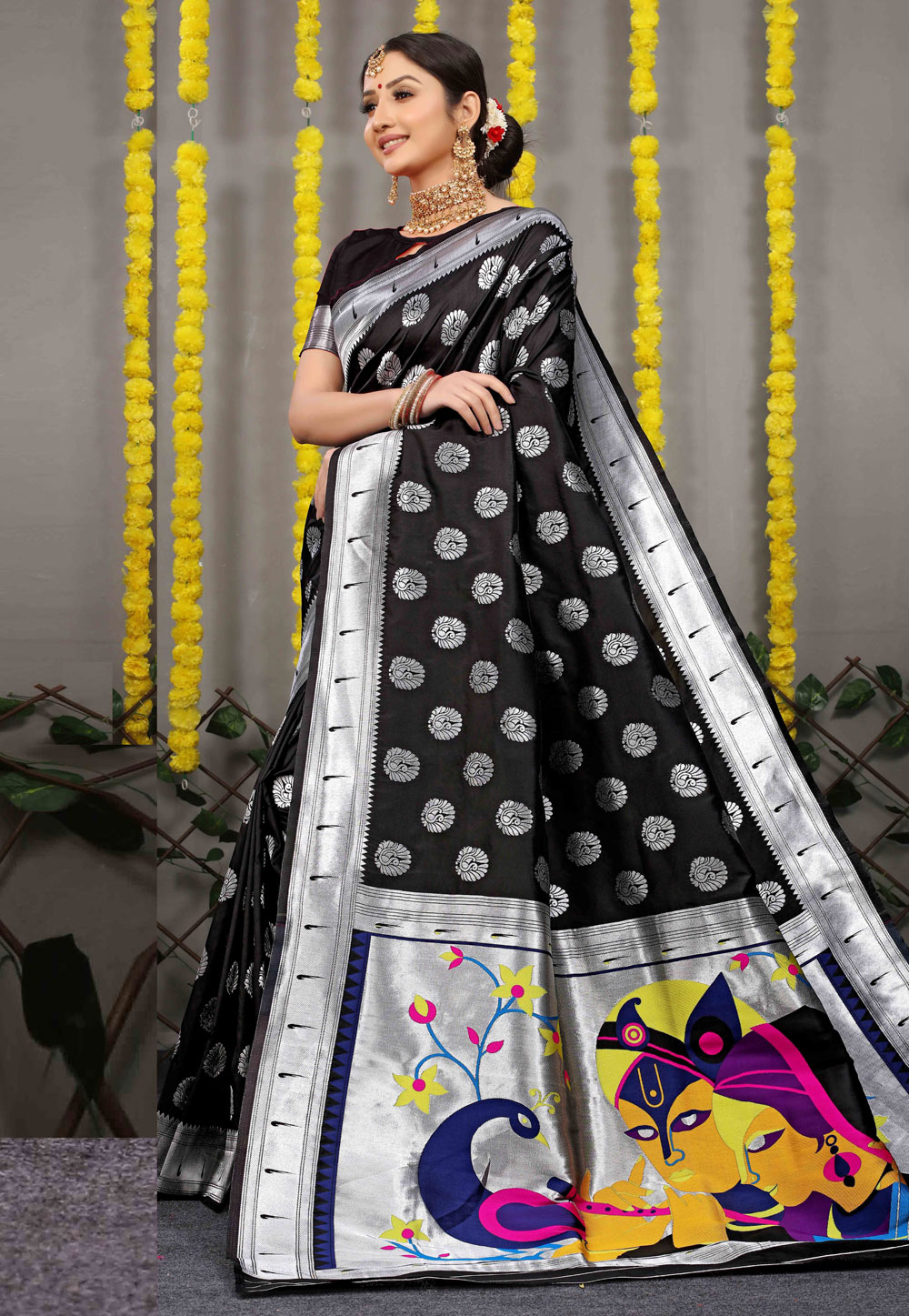 Black Banarasi Silk Paithani Saree 268215