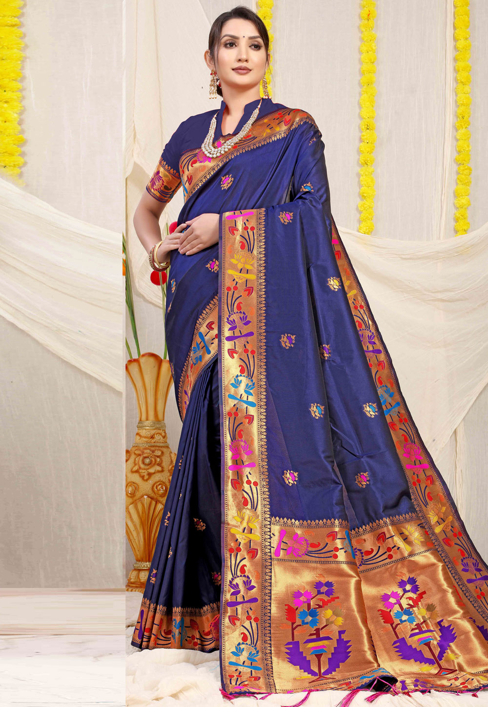 Navy Blue Banarasi Silk Paithani Saree 268661