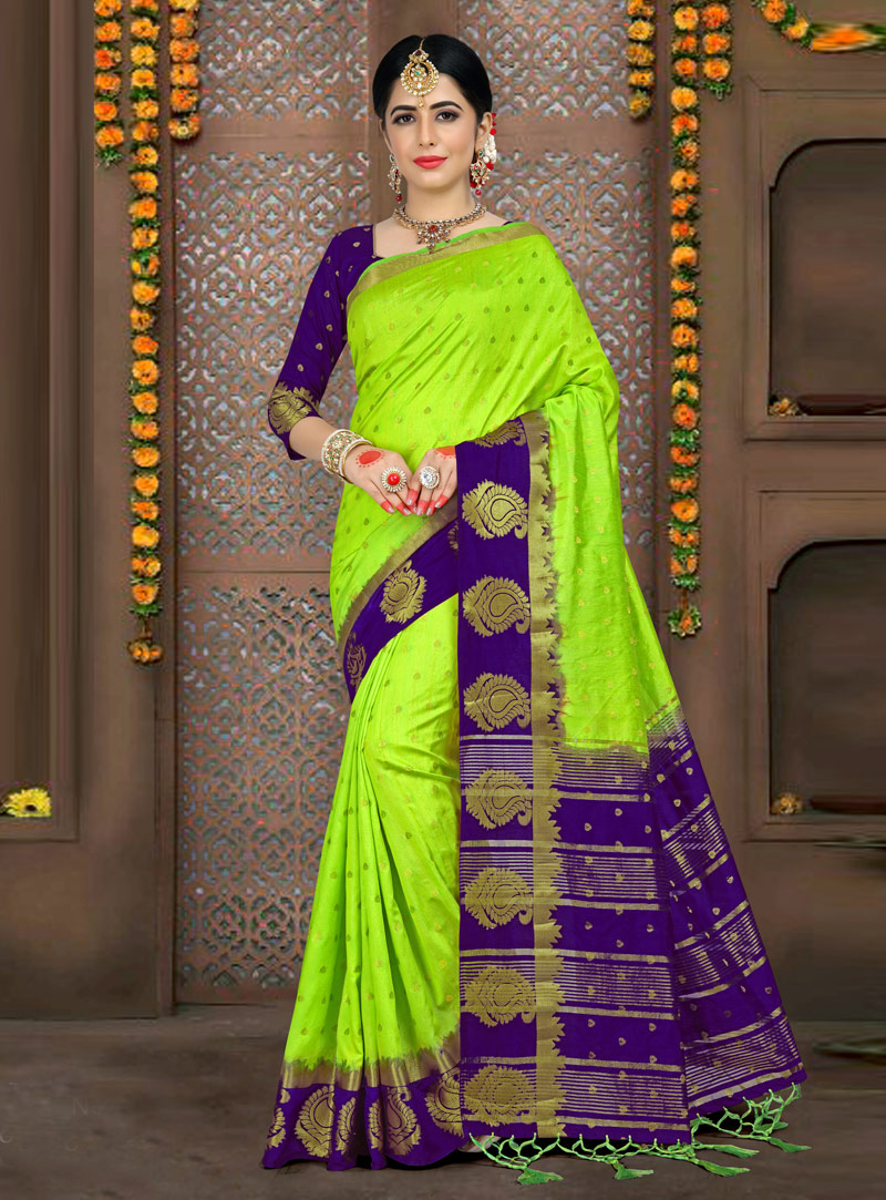 Green Silk Saree With Blouse 143728