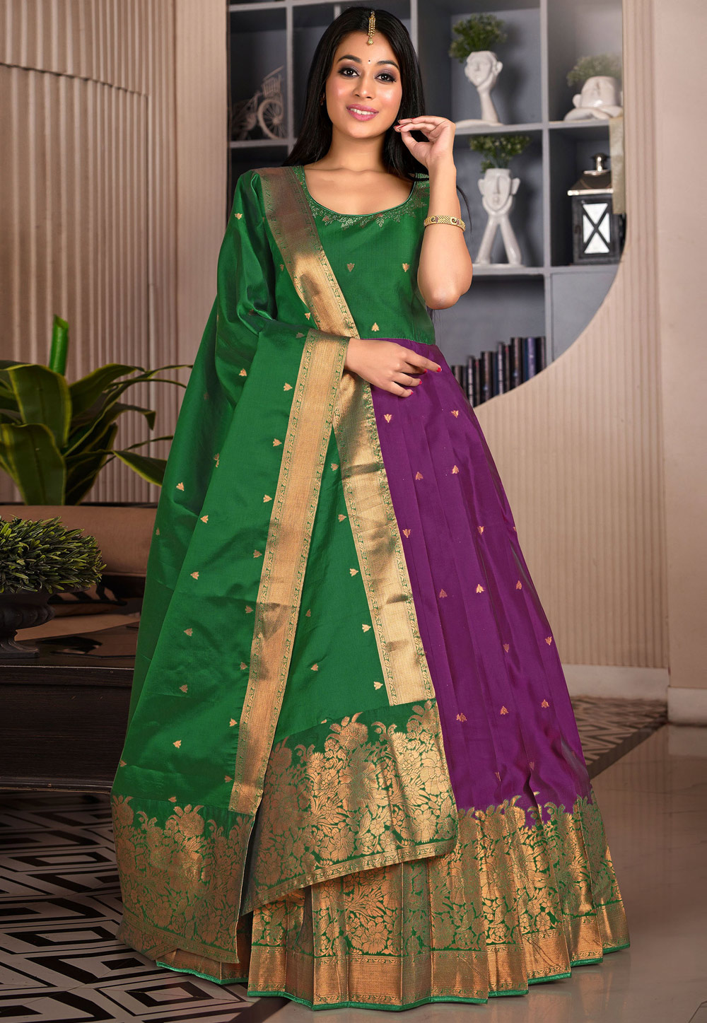 Green Banarasi Anarkali Suit 277926