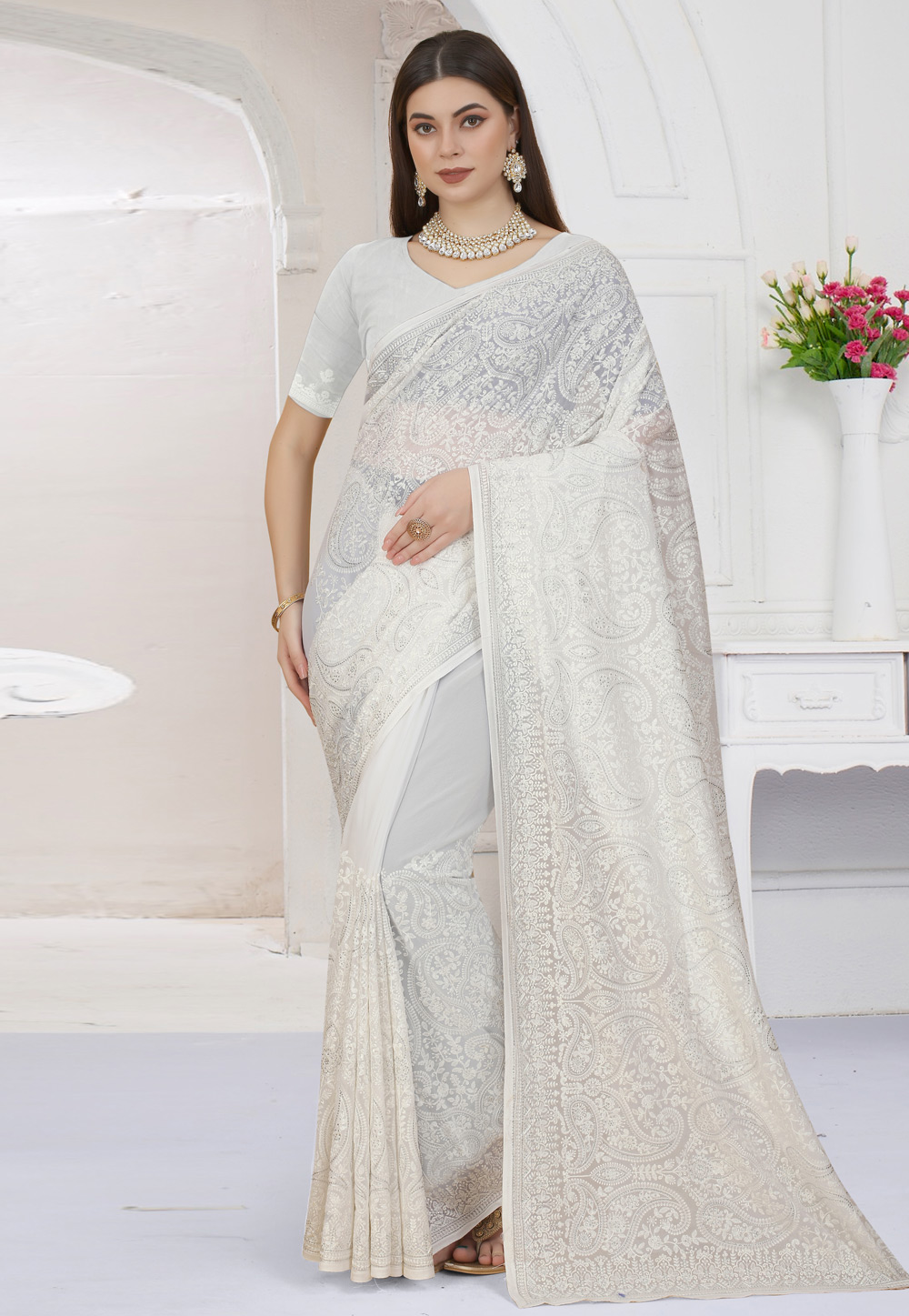 White Georgette Saree With Blouse 258358