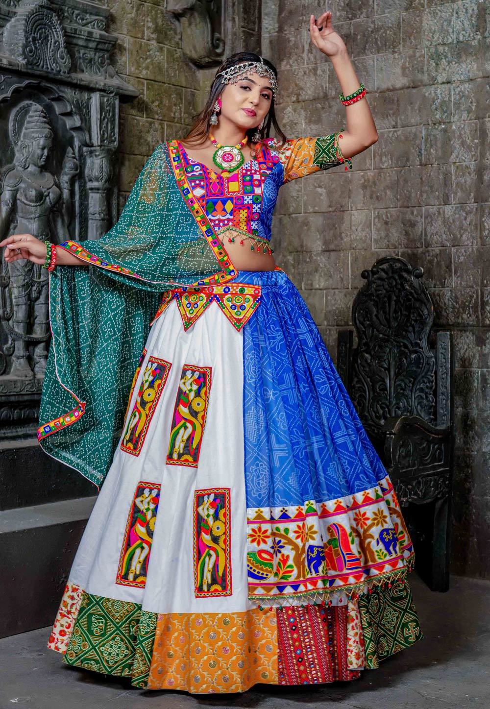 CC3521 SHANAYA LEHENGA | Chaniya choli designer, Navratri dress, Garba dress
