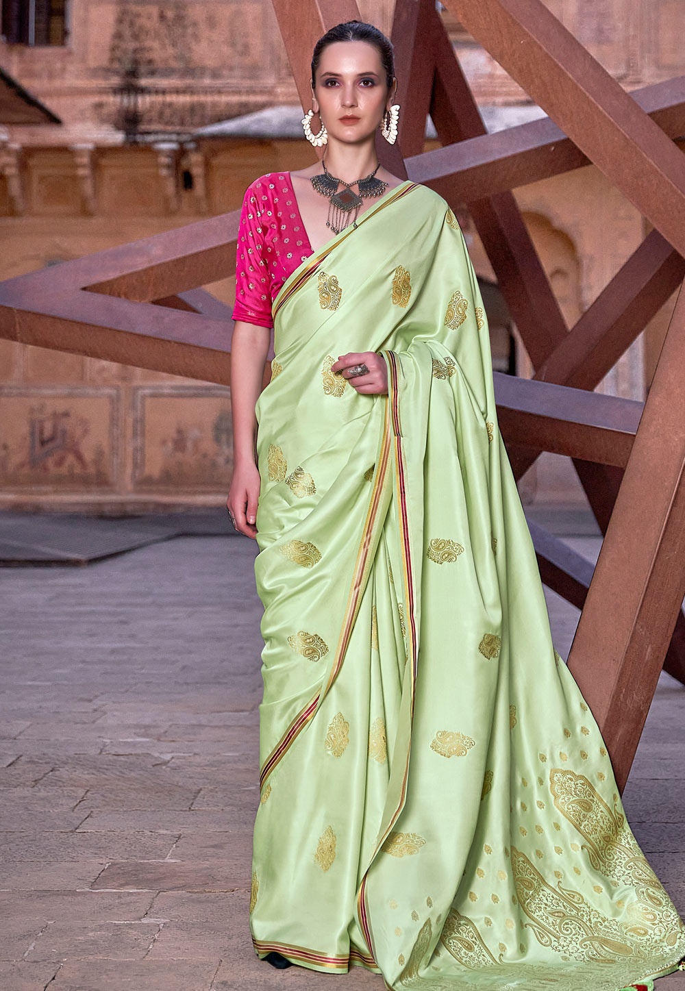 Admirable Sea Green Soft Silk Saree With Angelic Blouse Piece –  LajreeDesigner