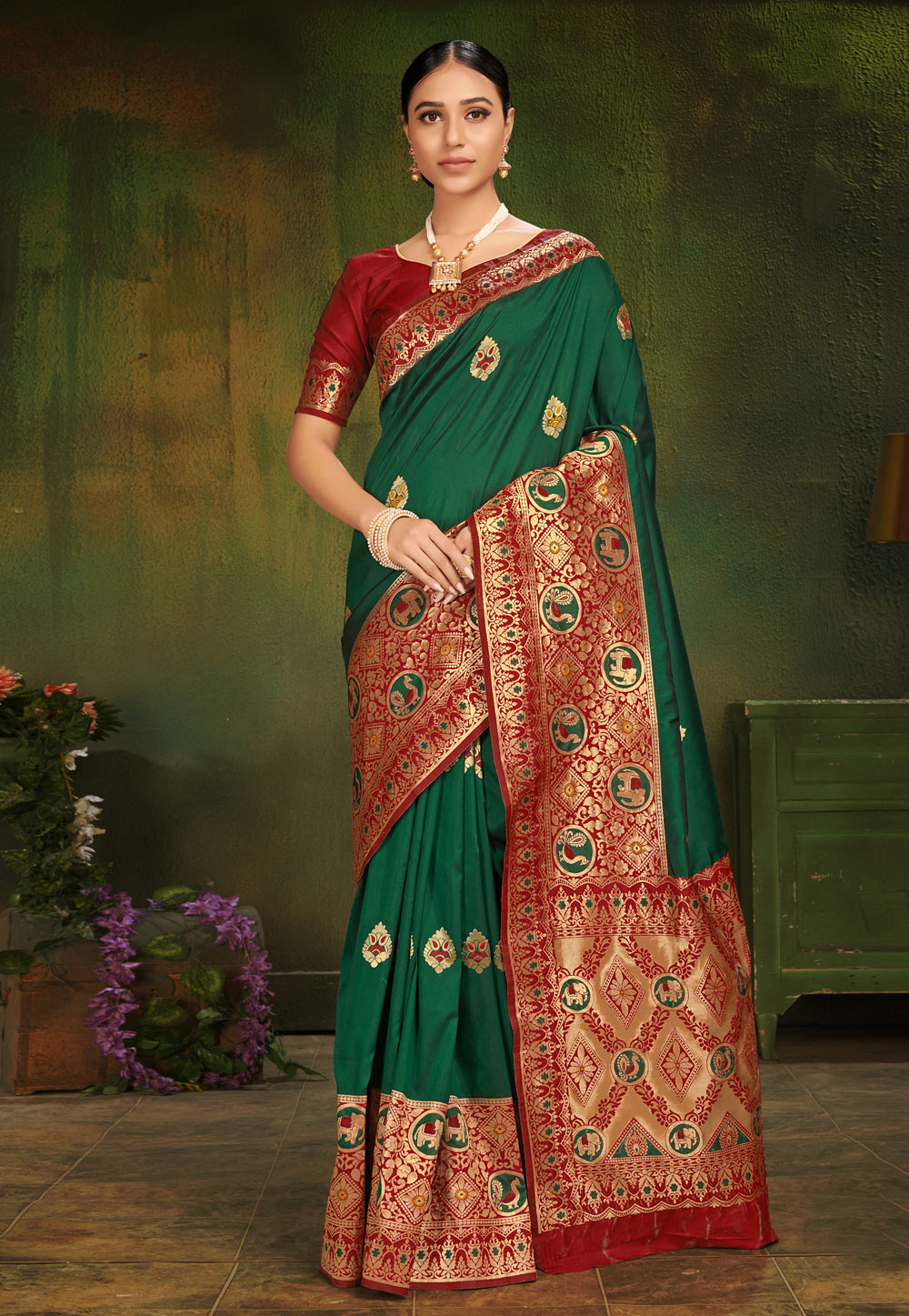 Green Patola Silk Saree With Blouse 190876