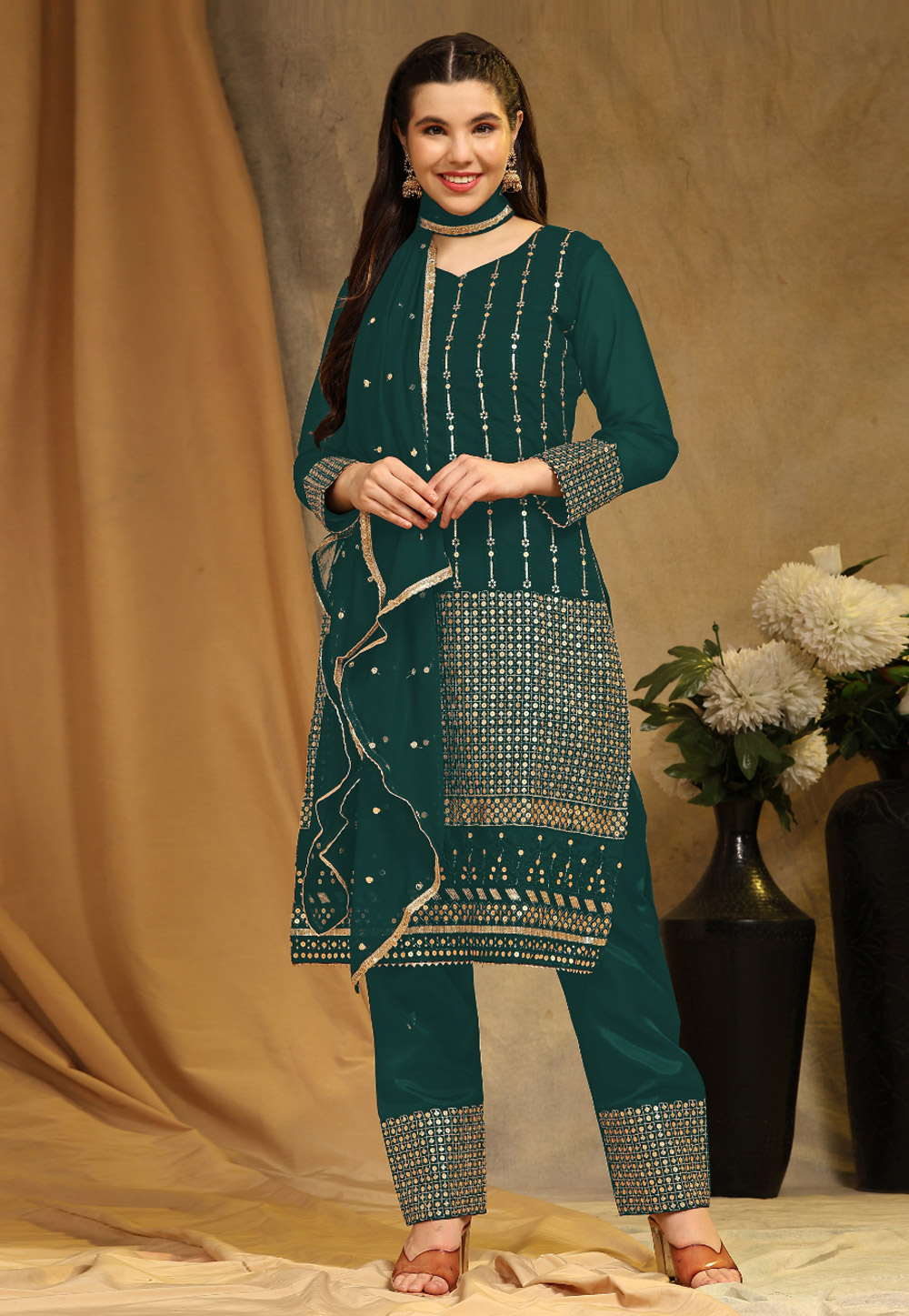 Green Faux Georgette Kameez With Pant 276168
