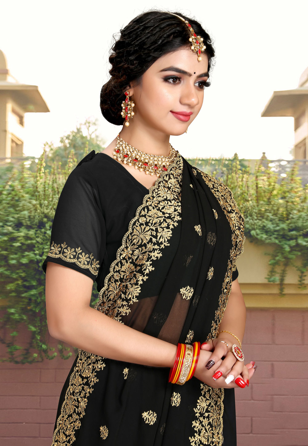 Black Georgette Saree In Stone Embellishment 5601SR07