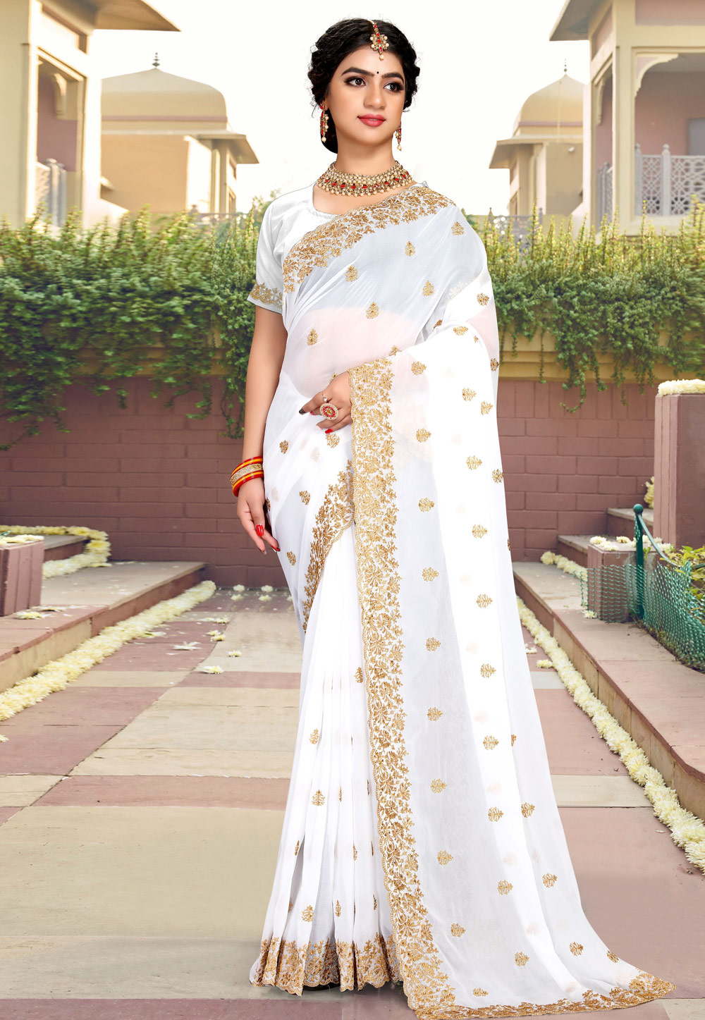 White Georgette Saree With Blouse 258488