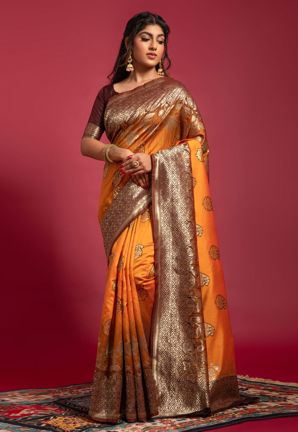 Orange Banarasi Silk Saree With Blouse 260286