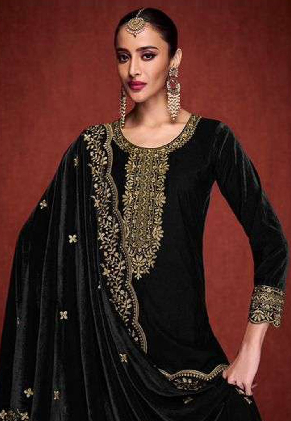 Embroidered NEW DESIGNER HEAVY VELVET PLAZO SUIT, Straight, Blue at Rs 949  in Surat
