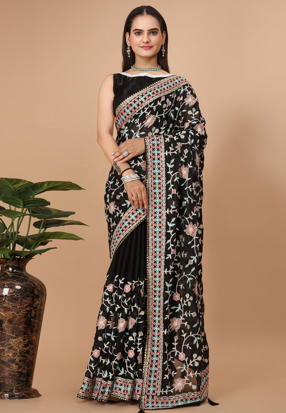 Black Soft Silk Saree With Blouse 277755