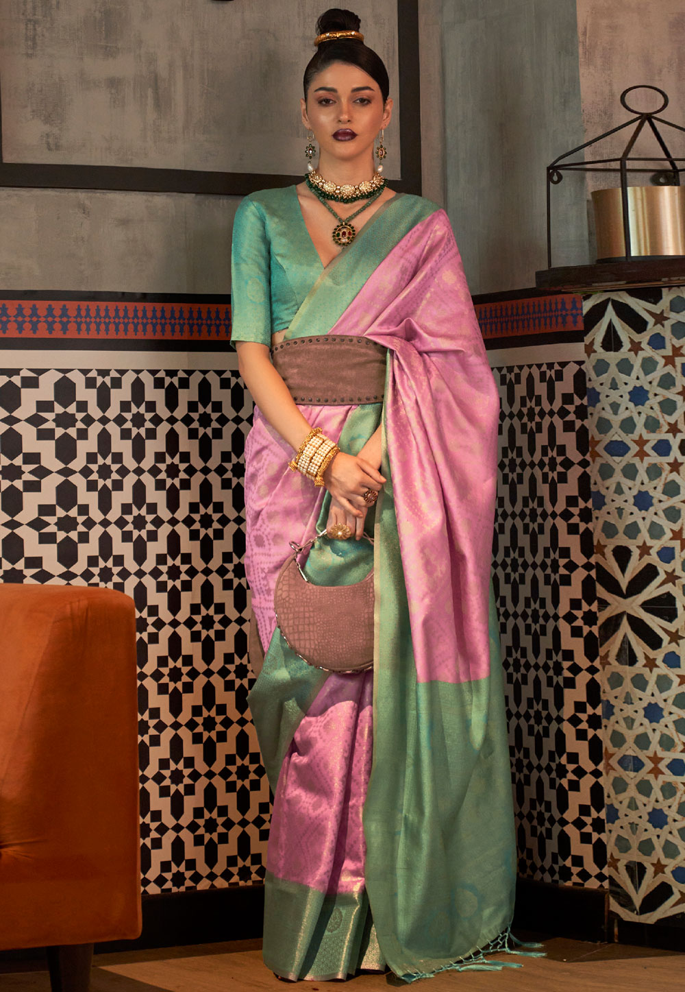 Pink Silk Saree With Blouse 256121